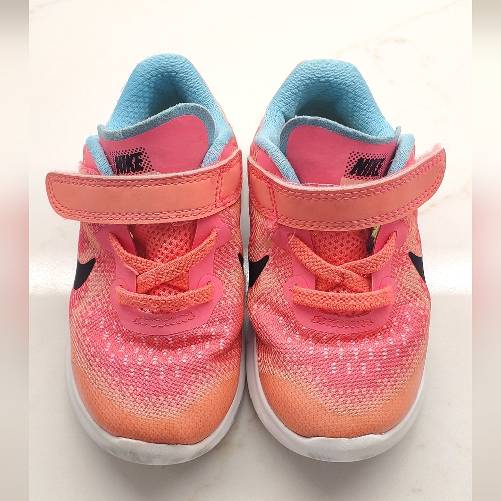 Nike Pink Shoes Size 7 Toddler
